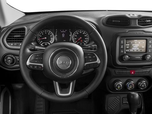 Used 2017 Jeep Renegade Altitude AWD/4WD image 10