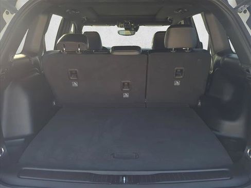 Used 2024 Jeep Grand Cherokee Limited AWD/4WD image 23