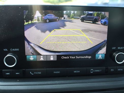 Used 2024 Honda Accord EX image 27