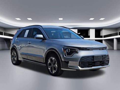 Used 2023 Kia Niro Wind image 8
