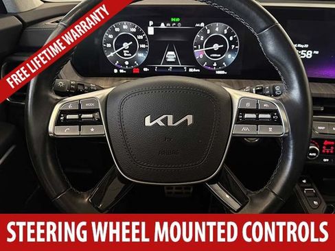 Used 2023 Kia Telluride AWD image 12