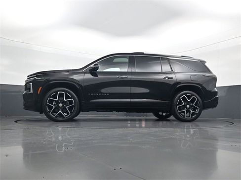 Certified 2025 Chevrolet Traverse High Country w/ LPO, Floor Liner Package image 29