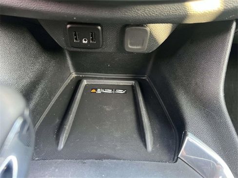 Certified 2023 Chevrolet Traverse LT image 23