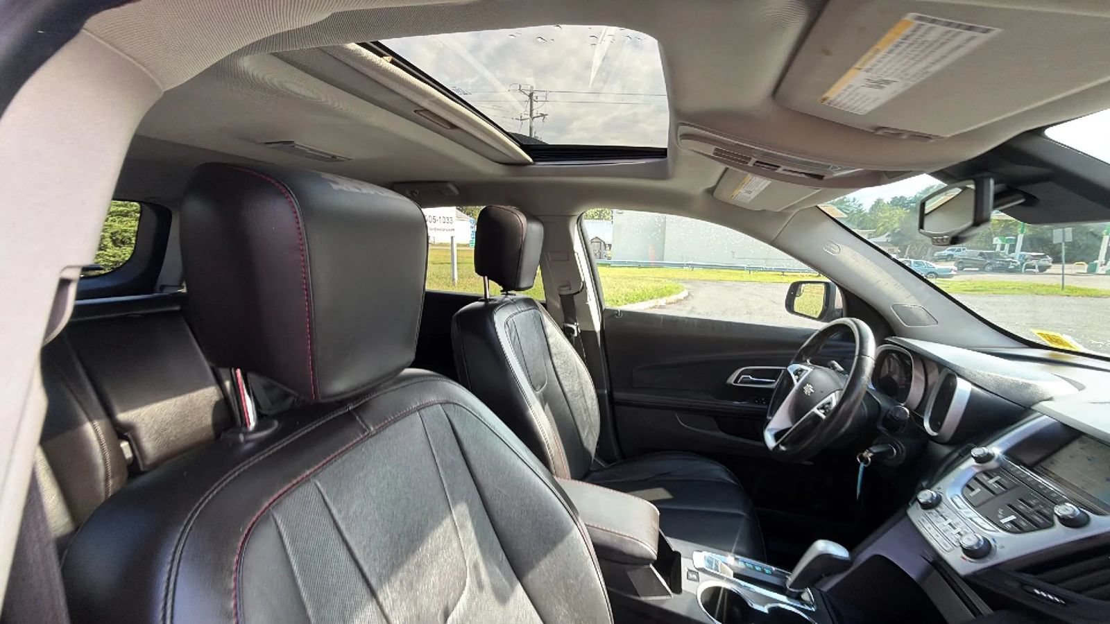 Used 2012 Chevrolet Equinox LT AWD/4WD image 49