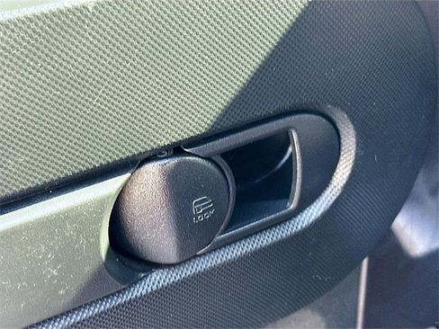 Used 2018 Jeep Wrangler Sport image 15