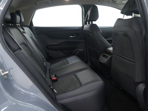 Used 2024 Nissan Ariya ENGAGE+ e-4ORCE image 13