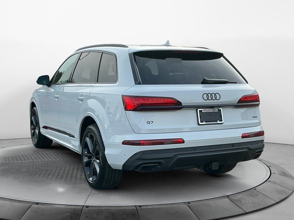 Certified 2026 Audi Q7 3.0T Premium Plus w/ Premium Plus Package AWD/4WD image 4