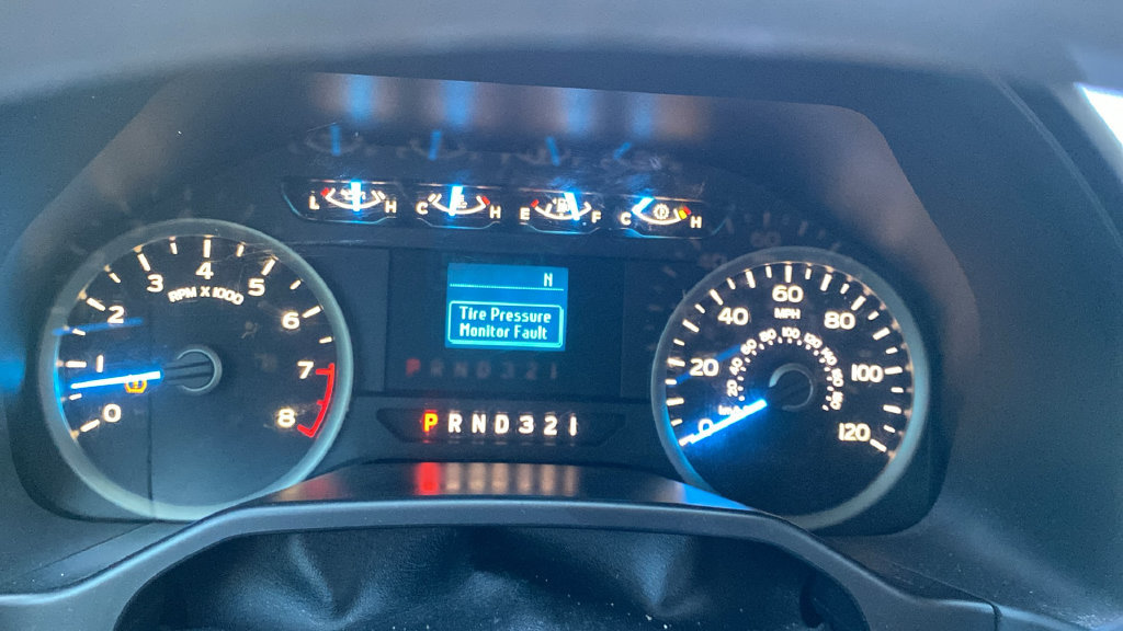 Used 2016 Ford F150 XLT RWD image 25