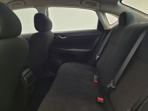 Used 2019 Nissan Sentra S FWD image 18