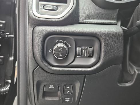 New 2026 RAM 1500 Laramie w/ Bed Utility Group image 17