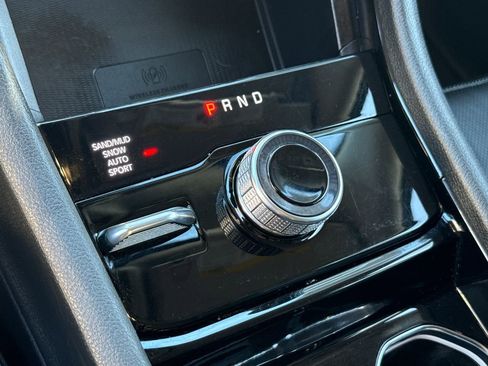 Certified 2023 Jeep Grand Cherokee Limited w/ Luxury Tech Group II AWD/4WD image 28