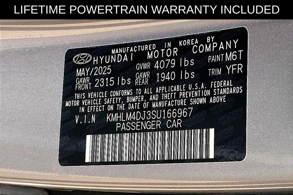 Used 2025 Hyundai Elantra SEL FWD image 28