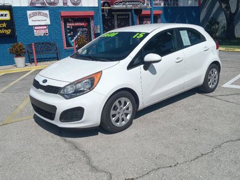Used 2015 Kia Rio LX w/ Power Package image 5