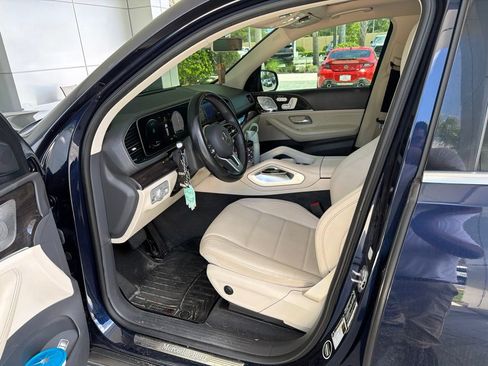Used 2020 Mercedes-Benz GLS 450 4MATIC image 5