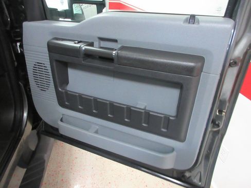 Used 2016 Ford F350 XL image 18