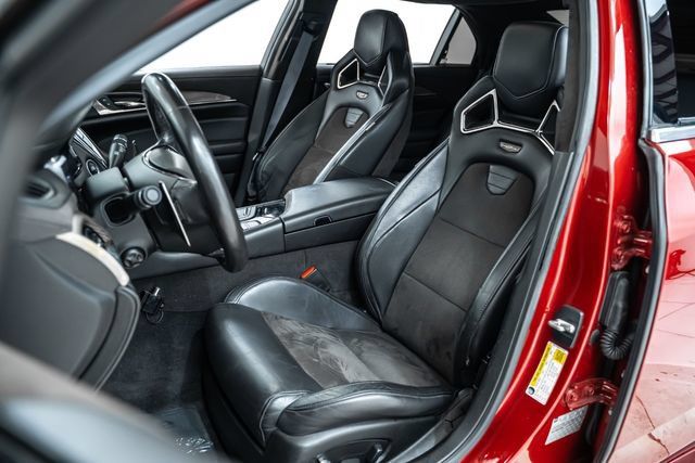 Used 2016 Cadillac CTS V w/ Luxury Package RWD image 17