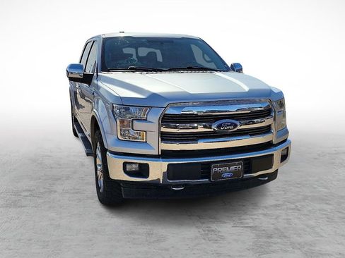 Used 2017 Ford F150 Lariat AWD/4WD image 2