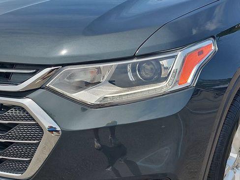 Used 2019 Chevrolet Traverse LT FWD image 30