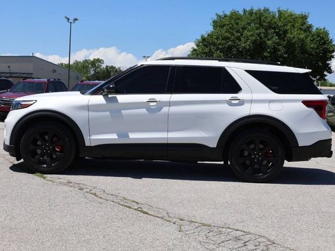 Used 2023 Ford Explorer ST w/ Equipment Group 401A AWD/4WD image 8