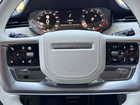New 2026 Land Rover Range Rover SV AWD/4WD image 10