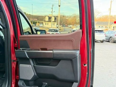 Used 2023 Ford F150 Lariat image 47