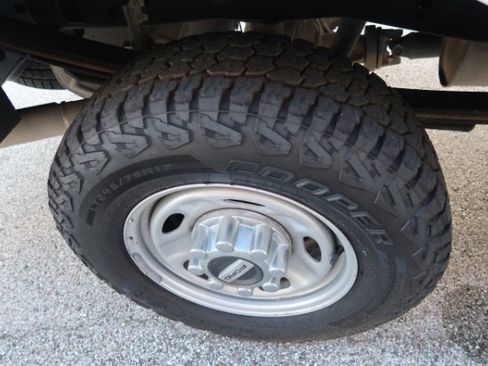 Used 2022 Ford F250 XL w/ Power Equipment Group AWD/4WD image 15