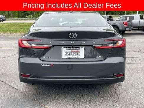 Used 2025 Toyota Camry LE FWD image 4