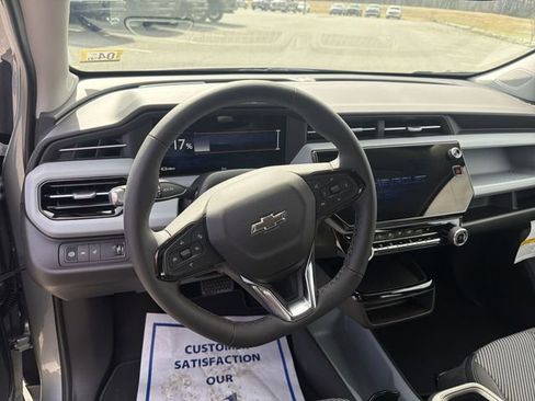 New 2027 Chevrolet Bolt LT w/ Comfort Package FWD image 10