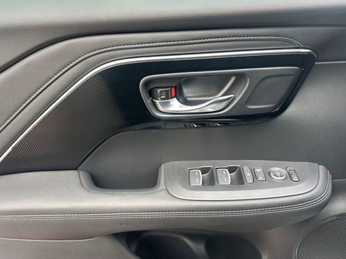 Certified 2025 Acura ADX AWD image 12