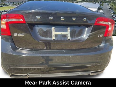 Used 2016 Volvo S60 T5 Premier w/ Convenience Package image 12