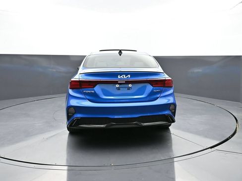 Used 2023 Kia Forte GT-Line w/ GT-Line Premium Package FWD image 2