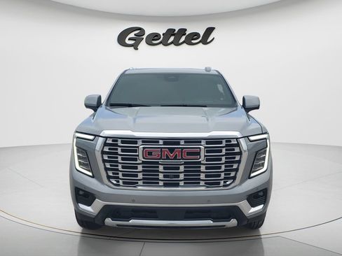 Used 2025 GMC Yukon Denali AWD/4WD image 8