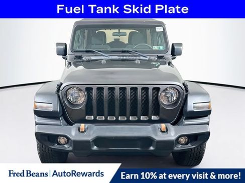 Used 2018 Jeep Wrangler Unlimited Sport AWD/4WD image 2