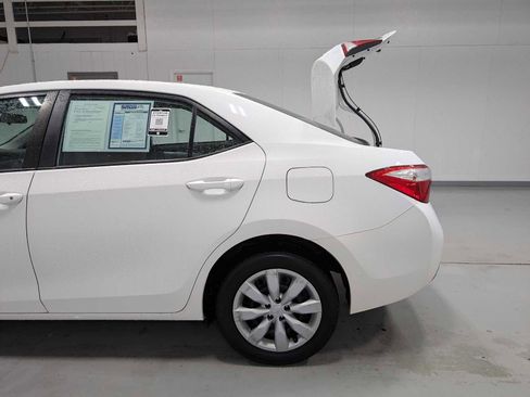 Used 2016 Toyota Corolla LE image 11