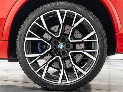 Used 2021 BMW X5 M AWD/4WD image 11