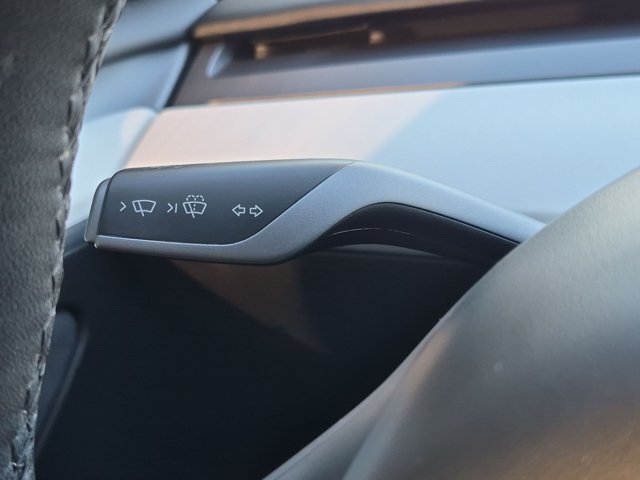 Used 2023 Tesla Model 3 Long Range AWD/4WD image 9