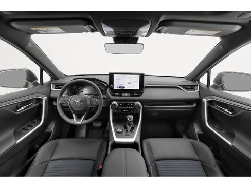 Used 2025 Toyota RAV4 XSE w/ Weather Package image 5