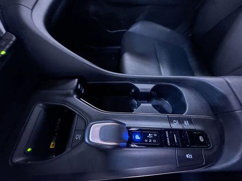 Used 2023 Toyota Crown XLE image 29