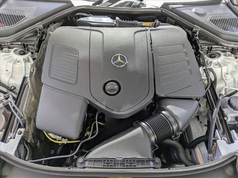 New 2026 Mercedes-Benz E 350 4MATIC Sedan image 17