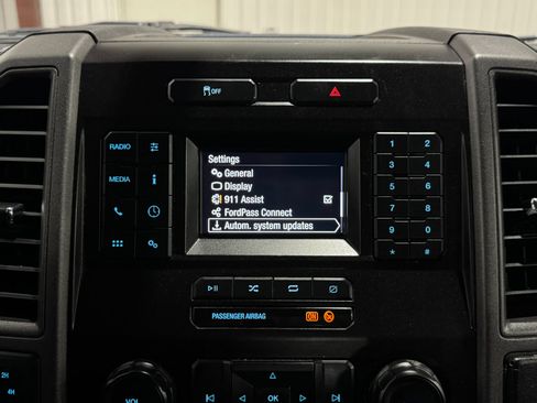 Used 2020 Ford F250 XL w/ Power Equipment Group image 39