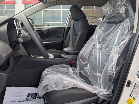 New 2025 Toyota RAV4 LE image 11