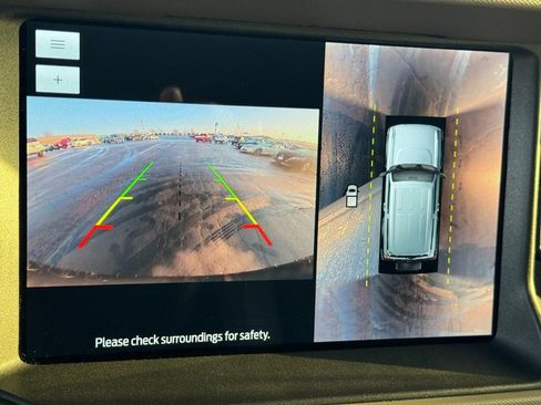 Used 2024 Ford Bronco Wildtrak image 21