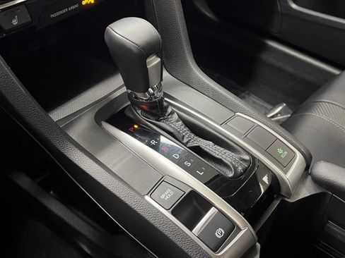 Used 2018 Honda Civic EX-L image 20