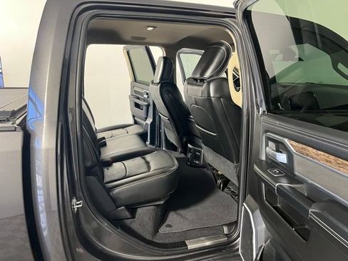 Used 2019 RAM 2500 Laramie w/ Off Road Package AWD/4WD image 31