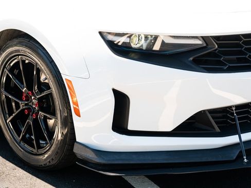 Used 2022 Chevrolet Camaro LS RWD image 9
