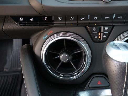 Used 2022 Chevrolet Camaro SS RWD image 27