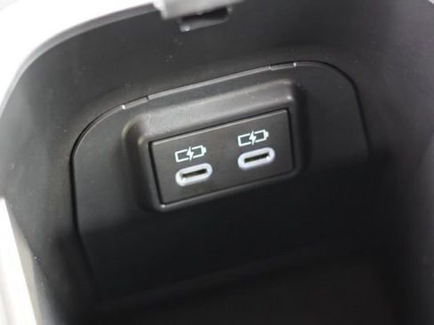 Certified 2024 Toyota RAV4 LE image 35