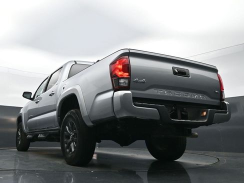 Used 2023 Toyota Tacoma SR5 w/ Technology Package AWD/4WD image 27