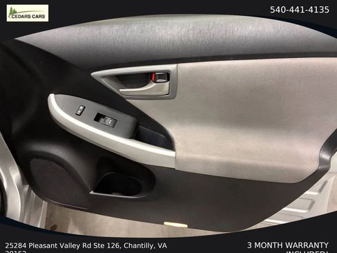 Used 2012 Toyota Prius Two image 21