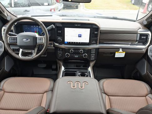 New 2026 Ford F350 King Ranch w/ FX4 Off-Road Package image 16